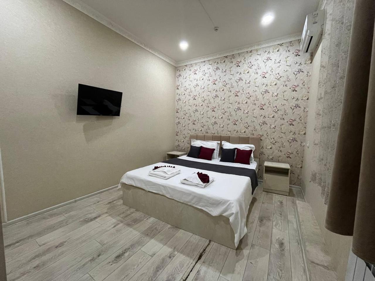 Fenix Hotel タシュケント エクステリア 写真