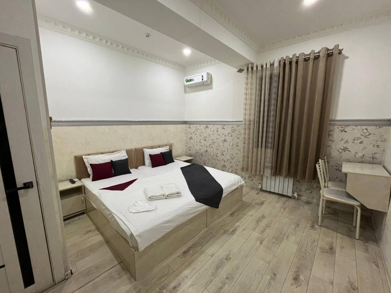 Fenix Hotel タシュケント エクステリア 写真