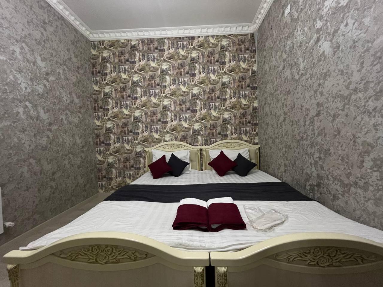 Fenix Hotel タシュケント エクステリア 写真