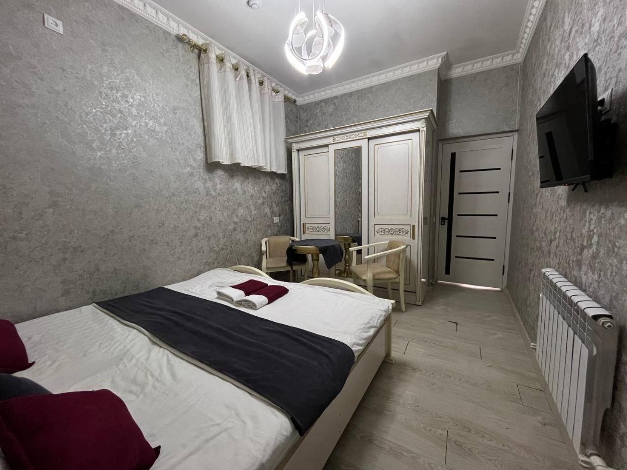 Fenix Hotel タシュケント エクステリア 写真
